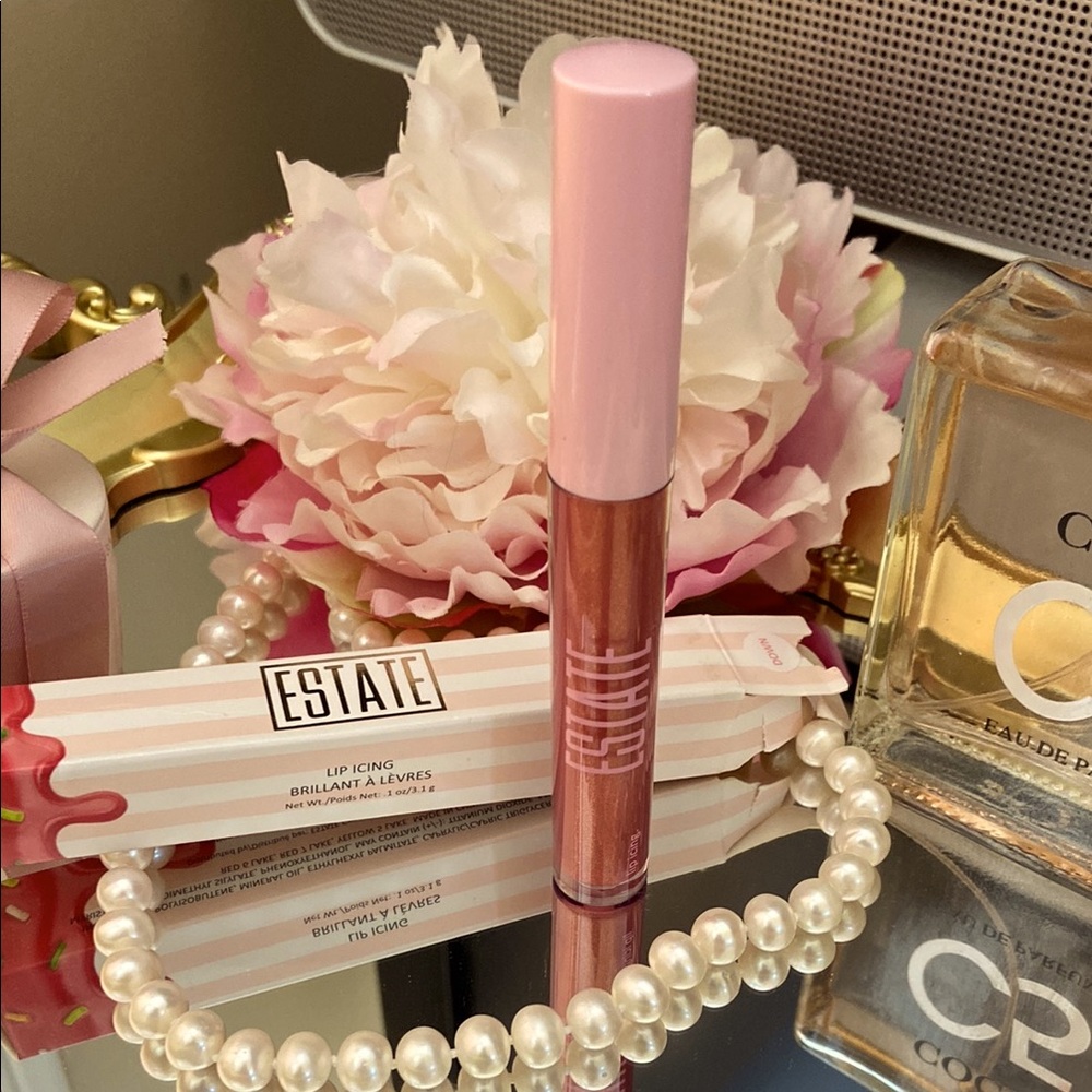 🆕 Estate Lip Icing in shade down